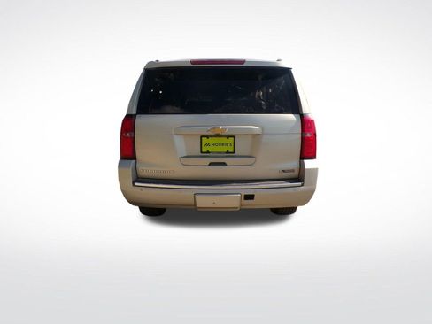 Used 2017 Chevrolet Suburban Premier AWD/4WD image 5