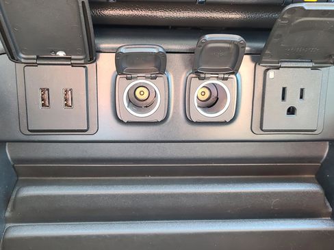 Used 2016 GMC Sierra 1500 SLT w/ SLT Premium Package image 21