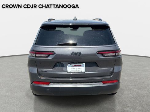 New 2026 Jeep Grand Cherokee L Limited w/ Limited Altitude Package AWD/4WD image 5