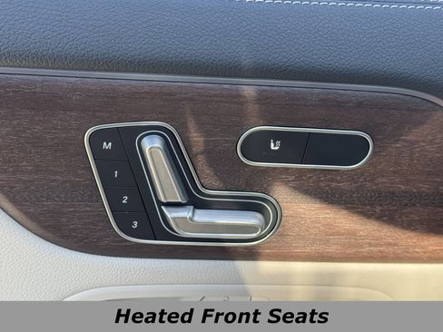 Used 2023 Mercedes-Benz GLA 250 4MATIC image 5