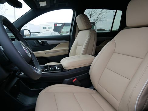 New 2026 Buick Enclave Preferred w/ Power Package image 4