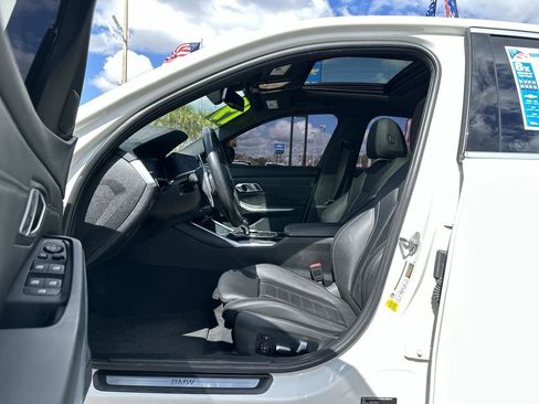 Used 2019 BMW 330i Sedan w/ Convenience Package image 20
