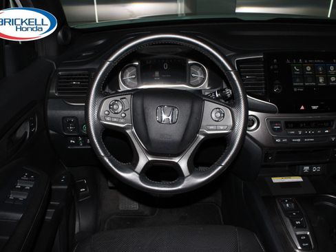 Used 2023 Honda Passport EX-L image 29