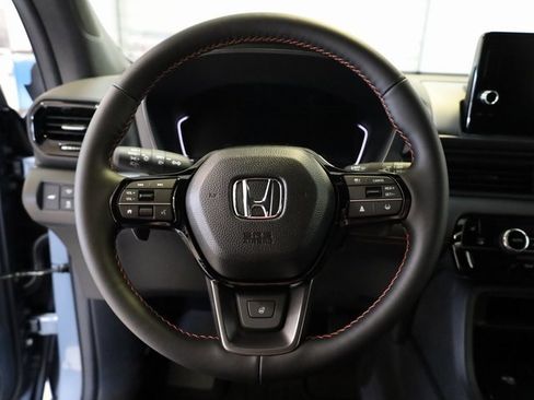 New 2025 Honda Pilot TrailSport image 14