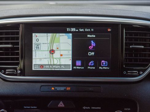 Used 2020 Kia Sportage SX image 17