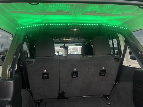 Used 2021 Jeep Wrangler Unlimited Willys image 29