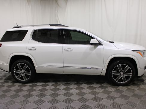 Used 2019 GMC Acadia Denali FWD image 35
