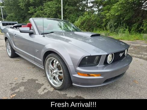 Used 2007 Ford Mustang GT RWD image 12