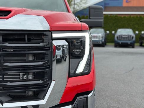 New 2026 GMC Sierra 3500 Pro w/ Snow Plow Prep/Camper Package AWD/4WD image 30