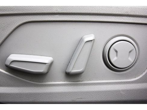 Certified 2024 Kia Sorento SX FWD image 35
