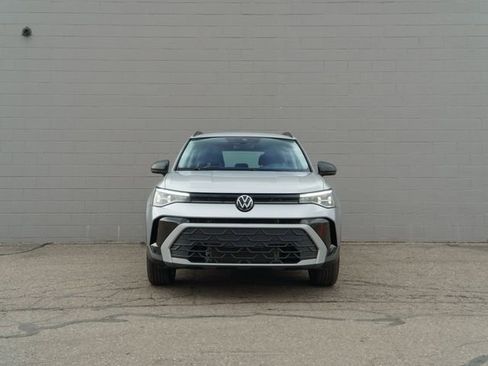 Used 2025 Volkswagen Taos S AWD/4WD image 10