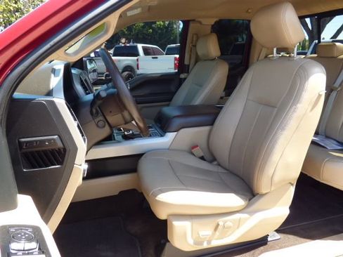 Used 2018 Ford F150 Lariat w/ Equipment Group 502A Luxury RWD image 22