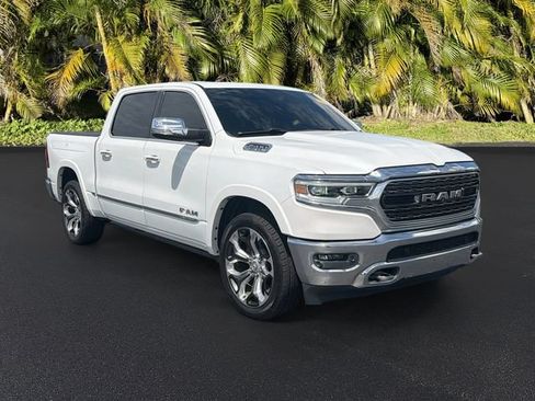 Used 2019 RAM 1500 Limited AWD/4WD image 2