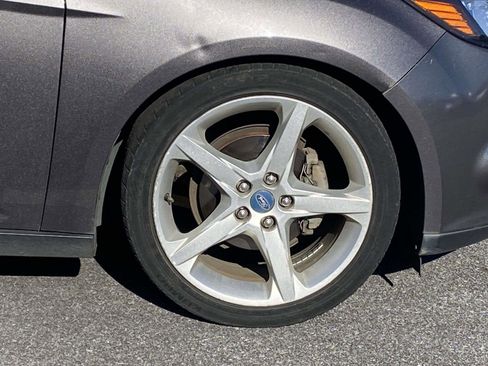 Used 2012 Ford Focus Titanium image 9