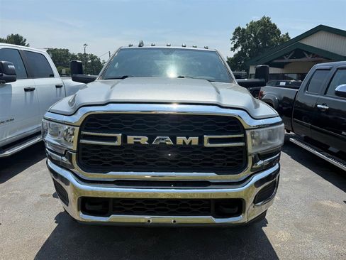 Used 2021 RAM 3500 Tradesman w/ Chrome Appearance Group image 2