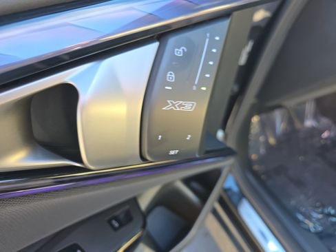 Used 2026 BMW X3 xDrive30 w/ Premium Package image 19