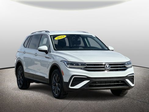 Used 2022 Volkswagen Tiguan SE image 6