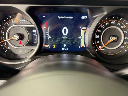 New 2026 Jeep Gladiator Rubicon AWD/4WD image 25