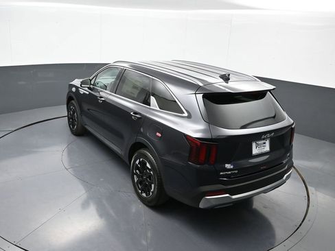 New 2025 Kia Sorento S image 39