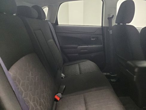 Used 2020 Mitsubishi Outlander Sport ES FWD image 19