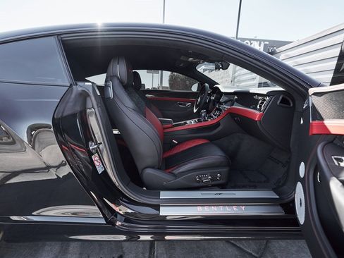 Used 2023 Bentley Continental GT S image 23