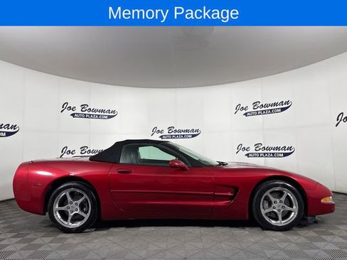 Used 2004 Chevrolet Corvette Convertible w/ Preferred Equipment Group RWD image 5