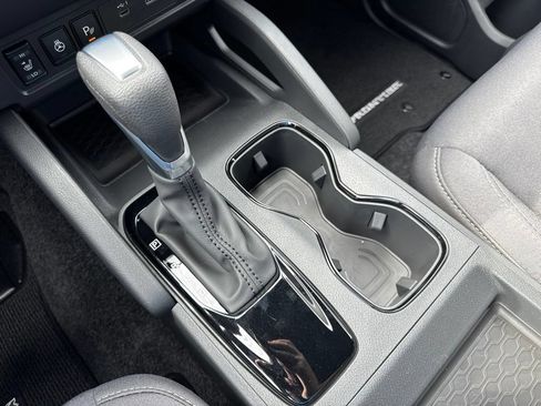 New 2026 Nissan Frontier SV w/ SV Convenience Package RWD image 31