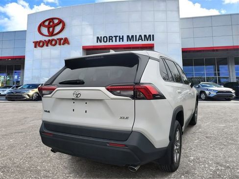 Used 2024 Toyota RAV4 XLE image 4
