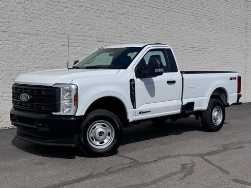 Used 2025 Ford F250 XL w/ XL Driver Assist Package AWD/4WD image 1