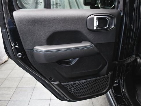 Used 2023 Jeep Wrangler Unlimited Rubicon 4xe w/ Cold Weather Group image 10