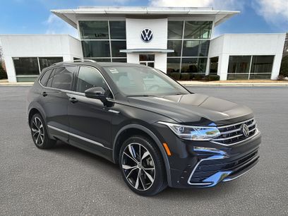 Certified 2022 Volkswagen Tiguan SEL R-Line