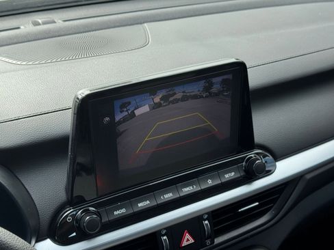 Used 2024 Kia Forte LXS image 22