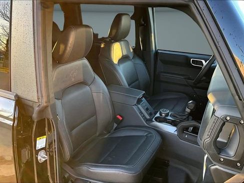 New 2025 Ford Bronco Big Bend w/ Black Diamond Package image 11