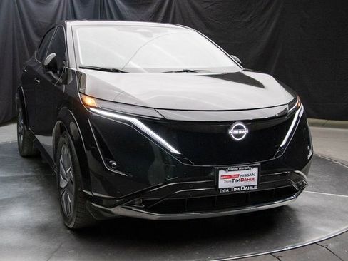 Used 2023 Nissan Ariya EVOLVE+ e-4ORCE image 3