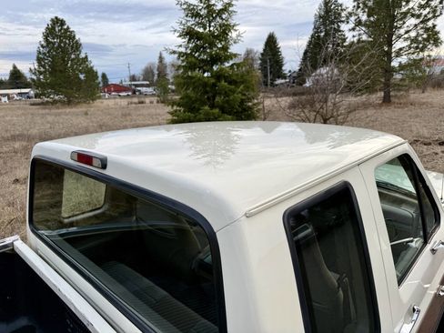 Used 1995 Ford F250 XLT image 64