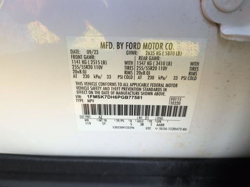 Certified 2023 Ford Explorer XLT w/ Equipment Group 202A RWD image 29