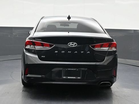Used 2018 Hyundai Sonata SE FWD image 4
