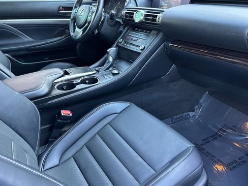 Used 2019 Lexus RC 300 image 15