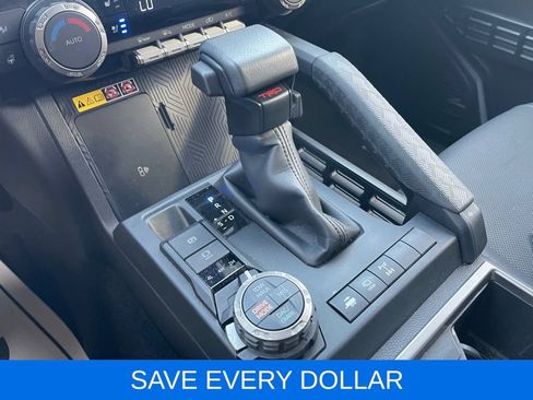 Used 2025 Toyota 4Runner TRD Off-Road Premium w/ Tow Technology Package AWD/4WD image 12