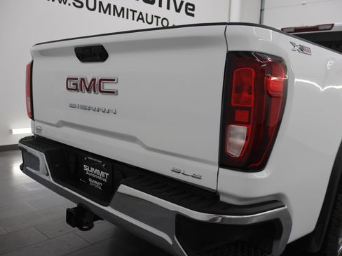 Used 2025 GMC Sierra 3500 SLE w/ SLE Convenience Package AWD/4WD image 28