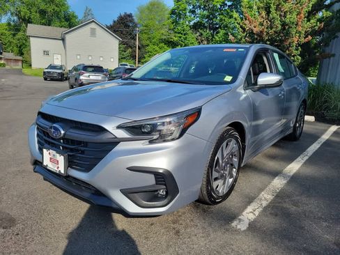 Used 2025 Subaru Legacy Limited AWD/4WD image 8
