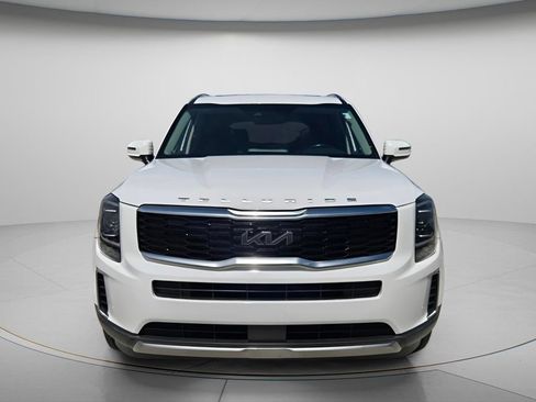 Used 2022 Kia Telluride S FWD image 9