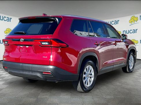 Used 2024 Toyota Grand Highlander XLE image 6