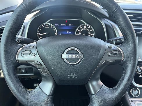 Certified 2024 Nissan Murano SV w/ SV Midnight Edition Package FWD image 22