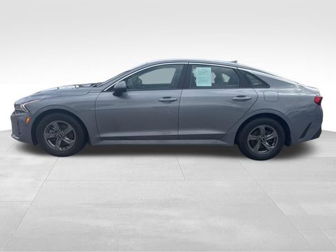 Used 2021 Kia K5 LX image 3