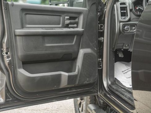 New 2026 RAM 2500 Tradesman AWD/4WD image 38
