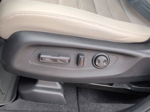 Used 2023 Honda CR-V EX-L image 14