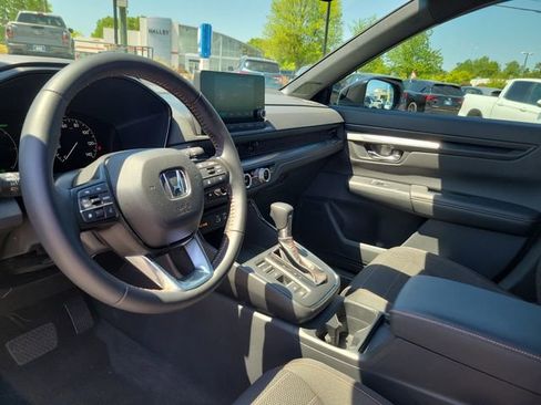 Certified 2025 Honda CR-V Sport image 14