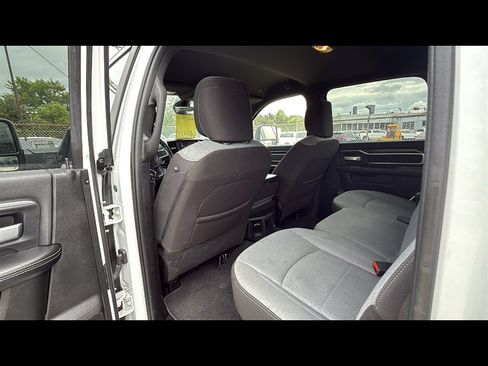 Used 2024 RAM 2500 Big Horn image 26
