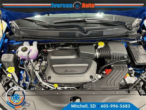 New 2026 Chrysler Pacifica Select image 11